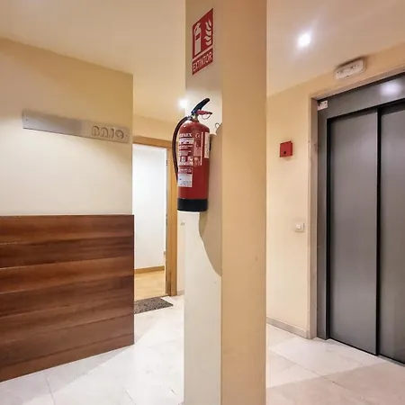 Apartment Rompeolas *